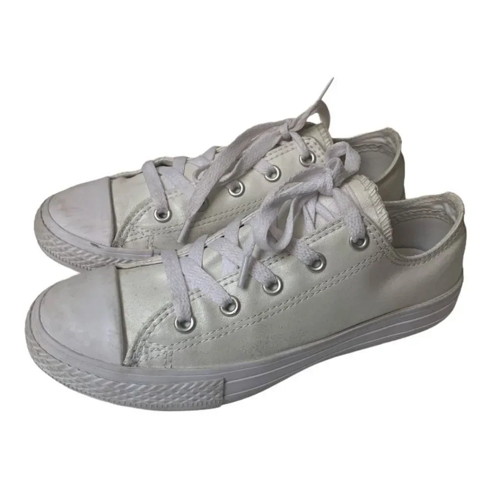 Converse All Star Kids Size‎ 2 Metallic Sneakers